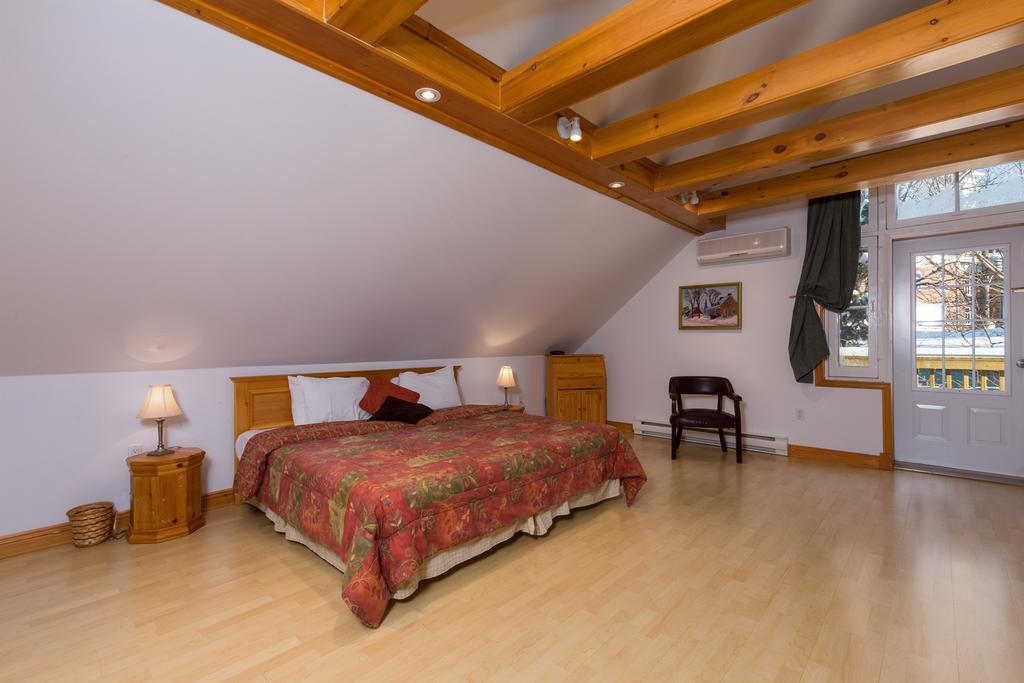 Aux Petits Oiseaux Citqo96751 Hotel บี-แซ็ง-ปอล ภายนอก รูปภาพ