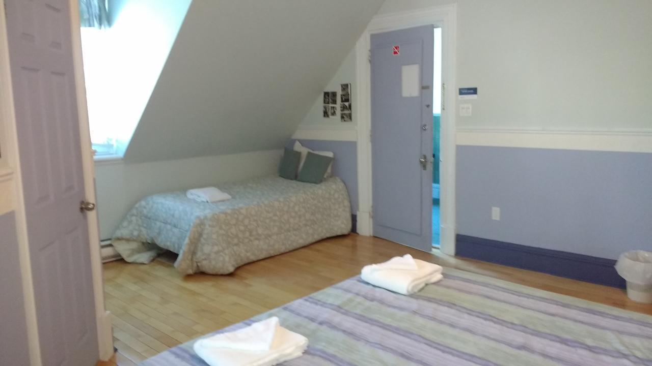 Aux Petits Oiseaux Citqo96751 Hotel บี-แซ็ง-ปอล ภายนอก รูปภาพ